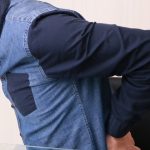 タバコが腰痛の原因!?腰痛のメカニズムと対策について